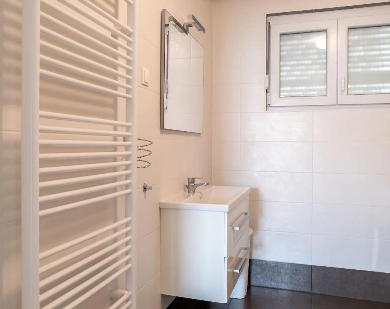 New Apartments With Sea View Pag Town